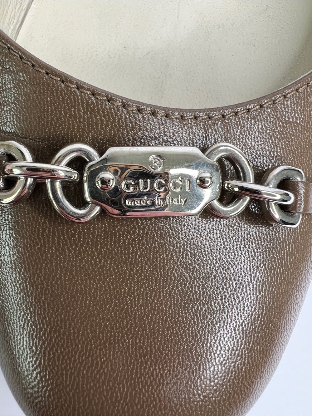 Authentic Gucci Charlotte Taupe Leather Ballet Flats Buckle Size 10 / 40 No Box